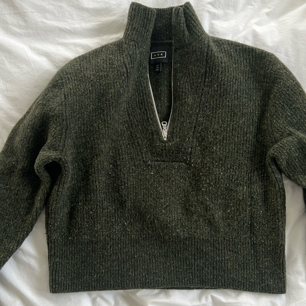 100% Merino wool pullover